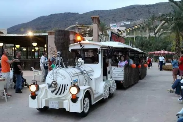 Διαμέρισμα Complex Μπένιντορμ